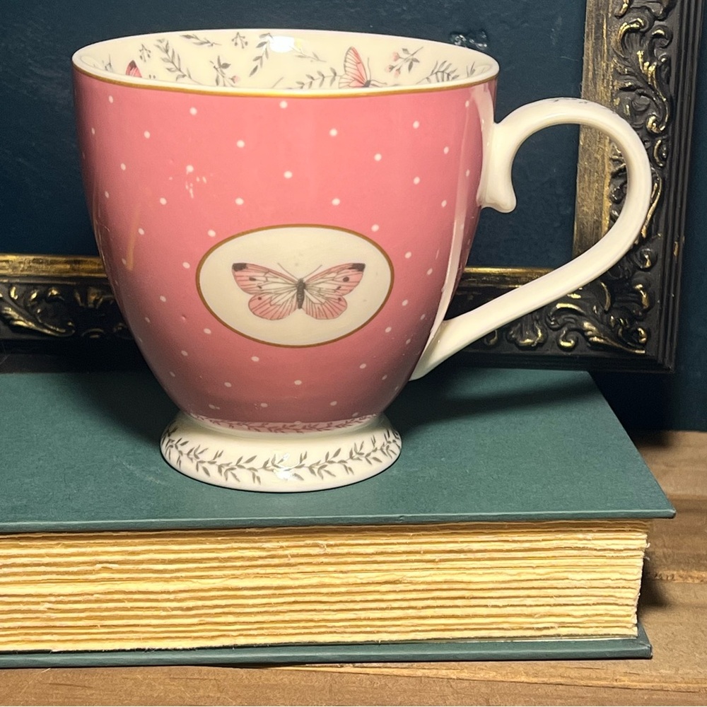 The English Mug Company Butterfly Polkadot  Floral Mug Pink White